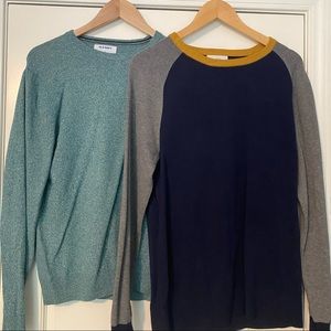 TWO Lightweight Crewneck Sweaters Mens Medium 1. Green  2. Blue
